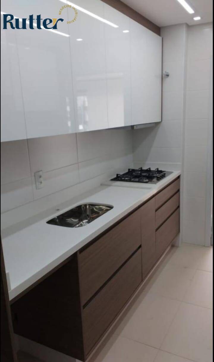 Apartamento à venda com 3 quartos, 130m² - Foto 7