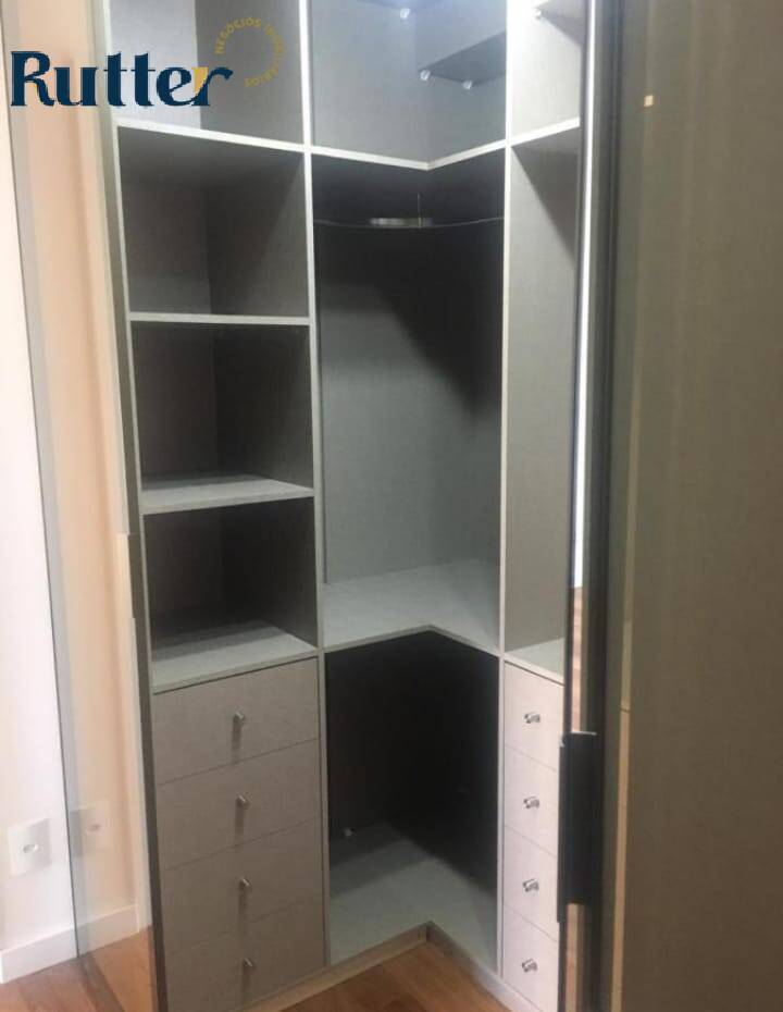 Apartamento à venda com 3 quartos, 130m² - Foto 18