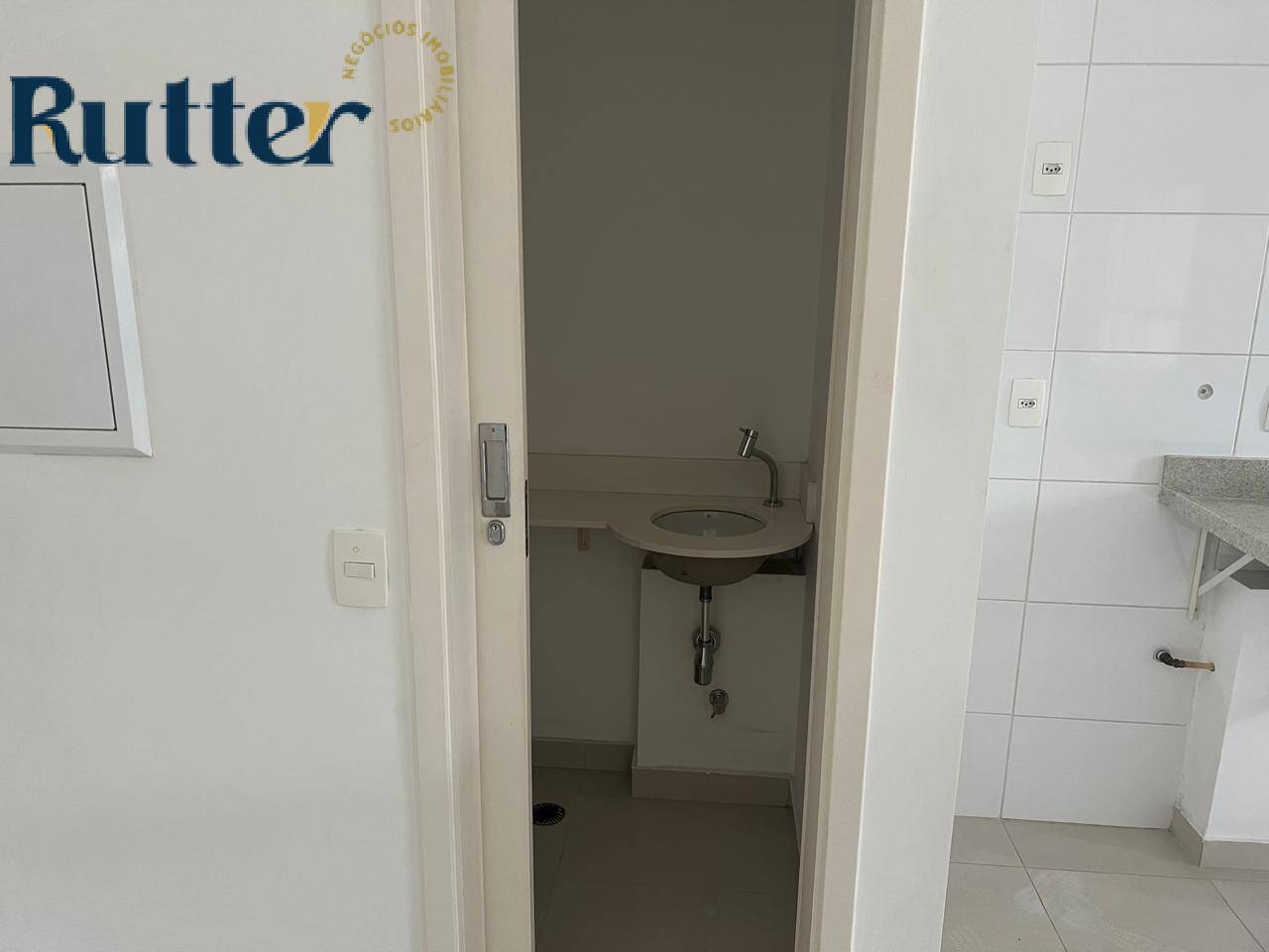 Apartamento à venda com 1 quarto, 55m² - Foto 7