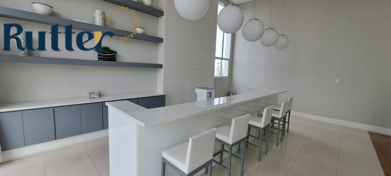 Apartamento à venda com 1 quarto, 55m² - Foto 13